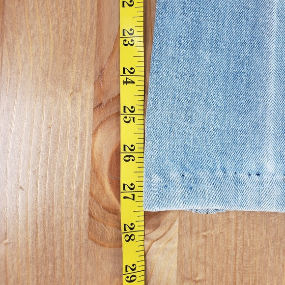 Vintage Levi’s Orange Tab W26 Flare Leg Light Wash Creased - Picture 9 of 16